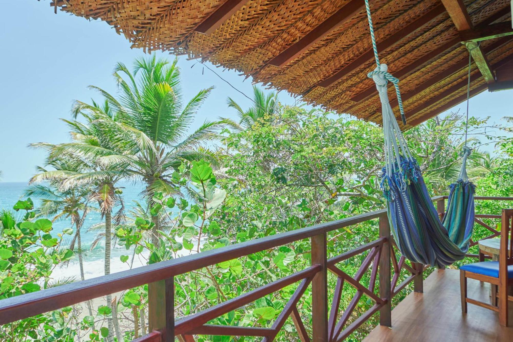 Playa Angeles Lodge *